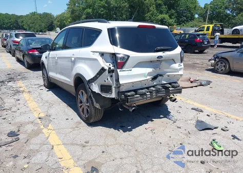 2018 Ford Escape Se из США, поврежденный, VIN 1FMCU9GD6JUB45337